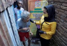 Andi Debby, Anggota Fraksi Golkar Sulsel Berbagi Takjil