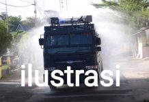 Di Kabarkan, Terkena Semprotan Water Canon Satgas Covid-19 Warga di Jayapura Tewas