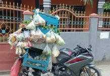 Pelosok Papua Kendaraan Mewah Jadi Angkutan Umum dan Berdagang Sayur