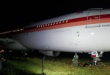 Pesawat Garuda Out Of Runway di Bandara Sultan Hasanuddin Makassar
