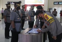 Kapolda Sulsel Pimpin Sertijab PJU Polda Sulsel dan Kapolres Dengan Protokol Covid-19