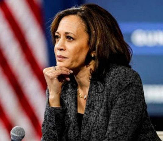 Obama, Berharap Kamala Harris Mengurungkan Niatnya Mundur dari Pencalonan sebagai Wappres AS