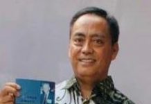 Benahi Lantebung, ARB Jadi Doktor Lingkungan