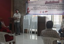 Ajak Memilih, Relawan Demokrasi KPU Makassar Sosialisasi Pilwali ke Panti Jompo