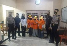 Pakai Baju Oranye, Tiga Emak-emak, di Tetapkan Tersangka Pengguntingan Bendera Merah Putih