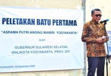 NA Letakkan Batu Pertama Pembangunan Asrama “Anging Mammiri” di Yogyakarta.
