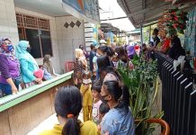 Di Undang Kader Posyandu, Melinda Aksa Beri Edukasi Pencegahan Covid-19 dan Beri Bantuan Gizi Buat Balita