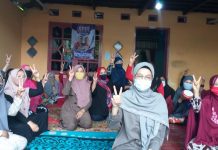 Kampanye di Tallo, Melinda Aksa Temui Warga di Kolong Rumah Berciri Khas Bugis