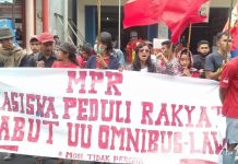 Aliansi MPR Mengelar Aksi peringatan Sumpah Pemuda Menuntut Dicabutkannya UU Omnibus Law