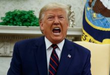 Di Gedung Putih, Trump bak Sirine Mobil Ambulans yang Meraung-raung