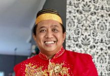 Adhy Basto Sebut Makassar Butuh Pemimpin Sombere’ dan Peduli Seperti DILAN