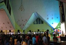 Perayaan Malam Natal Di Gereja Santo Fransiskus Xaverius Katedral Merauke
