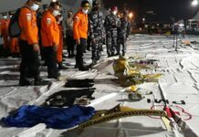 Hingga Minggu Malam Tim Basarnas Menyerahkan 6 Kantung Berisi Body Part Korban Sriwijaya SJ-182