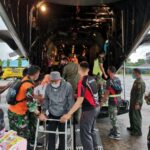 Korban Luka Berat Akibat Gempa Mag6.2, TNI-AU Evakuasi ke Makassar