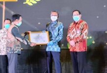 Pemprov Sulsel Kembali Raih Penghargaan