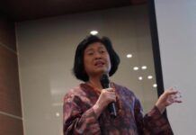 Guru Besar Universitas Padjadjaran, Ajak Masyarakat Untuk Tidak Ragu Divaksinasi