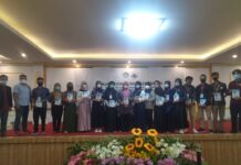 15 Peserta Terbaik Talkshow IKBIM Mendapat Reward Buku Karya Mr Jun