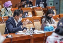 Sandiaga Uno dan Wakil Menparekraf Hadir Temui Komisi X DPR-RI