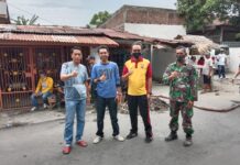 Dukung Program 100 Hari Kerja Bupati, Plt Lurah Kasimpureng Pimpin Kegiatan Jumat Bersih