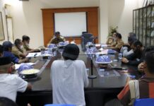Bupati Terima Demostran, Ajak Bangun Ekonomi Bulukumba
