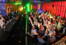 Jokowi Tandatangani PP Terkait Cafe atau Layanan Publik Hiburan Bakal Bayar Royalti Hak Cipta atau Lagu