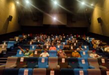 Pengurus DPD KNPI Sulsel Nobar Film Jejak Langkah Dua Ulama