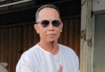 Jumat Berkah, Adhitara Group Bagi Bagi Takjil dan Penganan Berbuka Puasa