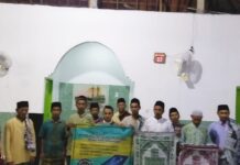 Dari Kota Hingga Desa-Desa di Banyumas, Loyalis Erick Thohir Jateng Bagikan Sajadah Gratis ke Warga