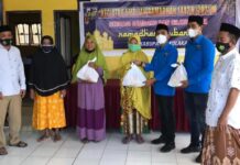 Sambut Hari Raya Idul Fitri 1442 Hijriah, KNPI Kolaka Berbagi Sembako