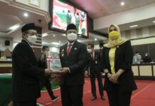 DPRD Sulsel Gelar Rapat Paripurna Penyerahan LHP Tahun Anggaran 2020, Plt Gubernur: Pemprop Sulsel Raih WDP