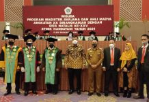 Dihadapan Wisudawan, Bupati Bulukumba Didaulat untuk Menyampaikan Orasi Ilmiah