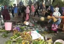 Masih Ditengah Pandemi, Video Viral Sekelompok Pedagang datangi Kantor Pemerintah Halmahera Selatan