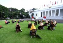 Di Istana Merdeka, Presiden Joko Widodo Serahkan Banpres BPUM
