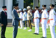 Presiden Jokowi Mengukuhkan 68 Pelajar SMA Menjadi Anggota Paskibraka