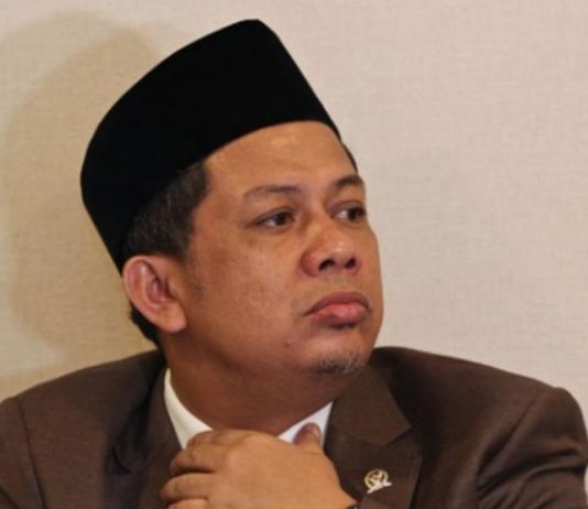 Fahri Hamzah Unggah Video Percakapan Mantan Menkes Siti Fadilah Bersama Karni Ilyas