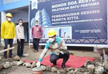 Plt Gubernur Sulsel Lakukan Peletakan Batu Pertama Pembangunan Gedung Panrita Kitta