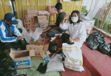 Banjir Landa Luwu Utara, Andi Rahim dan Dewi Sartika Kompak Berbagi Sembako