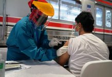 Kemenkes, Walaupun Sudah Menerima Vaksin COVID-19, Warga Harus Tetap Taat 3T dan 5M