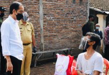 Begini Kejadian Saat Presiden Jokowi Bertemu Joko Widodo