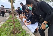 Gelar Aksi Bakar Lilin, ini 3 Pernyataan Sikap Nakes di Papua
