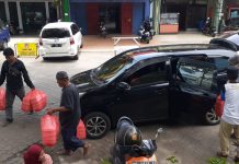 Sudah Setahun Kegiatan Jumat Berkah di Masjid Barakatul Ilham Panakukang