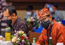 Kemenparekraf Sandiaga Uno Bertemu dengan Para Stakeholder, Bahas Pembukaan Pariwisata Bali