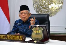 Wapres Minta TNI-Polri Perkuat Sinergi dengan Pemda, Percepat Vaksinasi FOTO: Wapres memberikan pidato kunci pada Sespimti Polri Dikreg Ke-30 dan Sespimmen Polri Dikreg Ke-61 Tahun 2021, Rabu (06/10/2021). (Foto: BPMI Setwapres)
