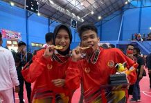 Madiana dan Rusdi Raih Emas di PON Papua, Syamsuddin: Keduanya Warga Pulau Balang Lompo Pangkep FOTO: Kiri Madiana dan Rusdi Kanan, Kedua nya atlit Cabor Sepak Takraw peraih emas di PON XX Papua berasal dari Kabupaten Pangkajene Kepulauan atau Pangkep tepatnya Pulau Balang Lompo.