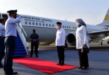 Wapres Maruf Amin Kunker ke Ambon, Pimpin Rakor Percepatan Penanggulangan Kemiskinan di Maluku FOTO: Wapres Ma’ruf Amin dan Ibu Wury bertolak ke Ambon untuk kunjungan kerja, Rabu (13/10/2021). (Foto: BPMI Setwapres)