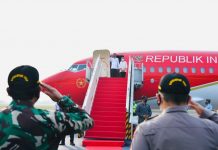 Presiden Jokowi Kunker ke Labuan Bajo FOTO: Presiden Joko Widodo atau Jokowi didampingi Ibu Negara Iriana bertolak ke Provinsi Nusa Tenggara Timur (NTT) Kamis, (14/10/2021) pagi, melalui Pangkalan TNI AU Halim Perdanakusuma, Jakarta.