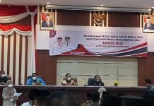 556 Bacalon Kades Sekabupaten Bone, Ikuti Pelaksanaan Tes Tulis dan Wawancara FOTO: Bupati Bone Dr. Andi Pashar M Padjalangi, hadiri penutupan pelaksanaan tes tulis dan wawancara bakal calon kepala desa se kabupaten bone Selasa - Kamis 12-14-2021.