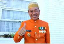 Jelang Musdalub, Mantan Bupati Pangkep disebut Bakal Nahkodai DPD Hanura Sulsel, Syamsuddin: Beda Tipis Warna Kuning FOTO: Mantan Bupati Pangkep 2 periode H.Syamsuddin Hamid