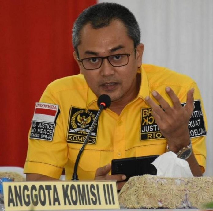 FOTO: Anggota Komisi III DPR RI Andi Rio Idris Padjalangi.