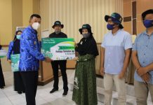 Bupati Bulukumba Minta Program YESS Maksimalkan Buka Lapangan Kerja FOTO: Bupati Bulukumba H.A Muchtar Ali Yusuf saat menghadiri Forum Pemangku Kepentingan Program YESS di Aula Bappeda, Senin 18 Oktober 2021.